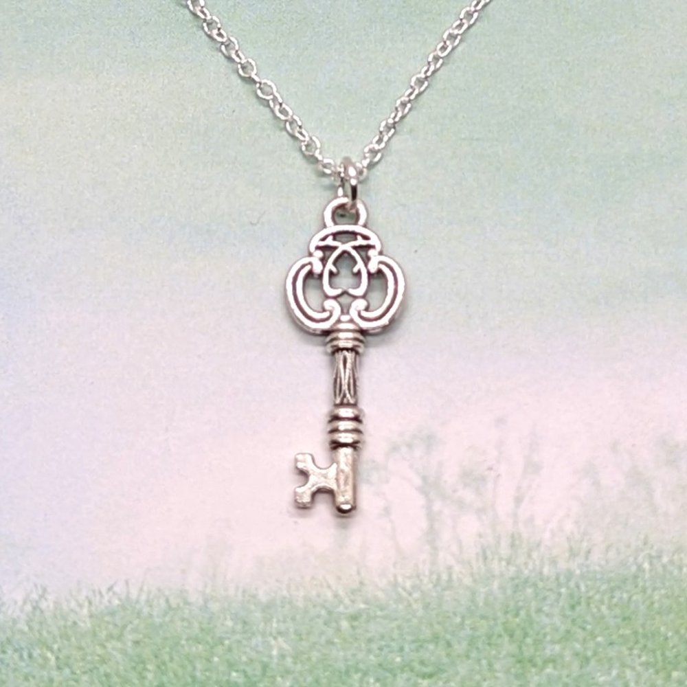 Dainty Gothic Celtic Knotwork Key Silver Necklace
